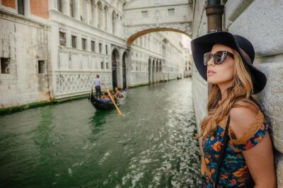 Private Photo Shoot & walking tour - Piazza San Marco: The Famous Starting Point (and Why It Works)
