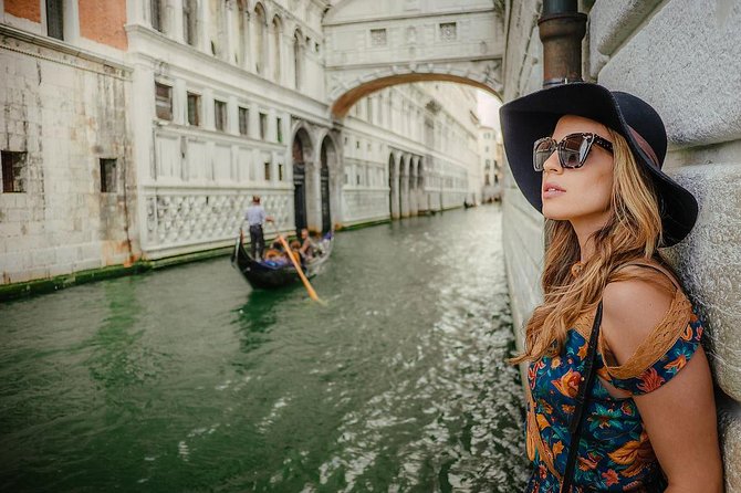 Private Photo Shoot & walking tour - Piazza San Marco: The Famous Starting Point (and Why It Works)