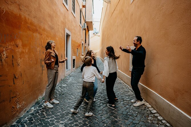 Private Photoshoot Experience in Venice - Ending at San Marco: Classic Backdrops With a Managed Pace