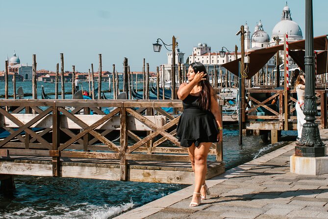 Private Photoshoot Experience in Venice - Choosing Medium vs Premium vs Wedding: How to Match Your Goal