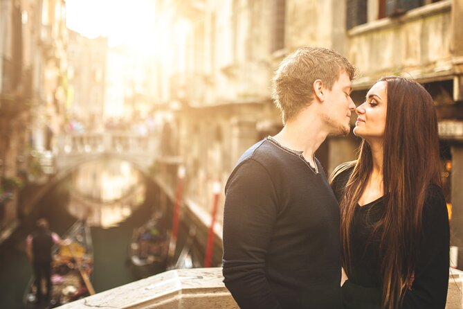 Private Photoshoot on Personal Gondola in Venice - Photos, Timing, and the Optional Photo-Buying Process