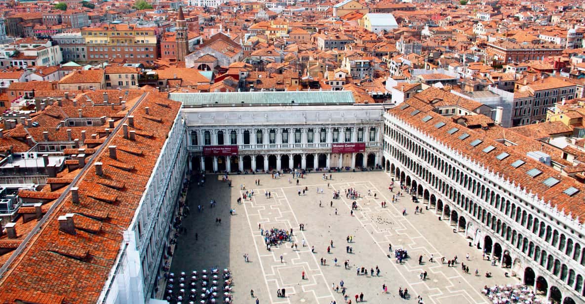 Private Saint Marks square and the Highlights of Venice - Campanile photo stop: how to frame Venice’s vertical landmark