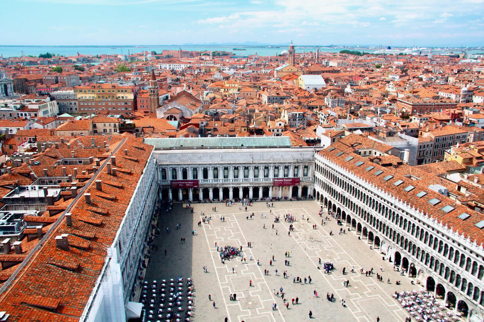 Private Saint Marks square and the Highlights of Venice - St. Mark’s Basilica: seeing the storytelling without paying admission