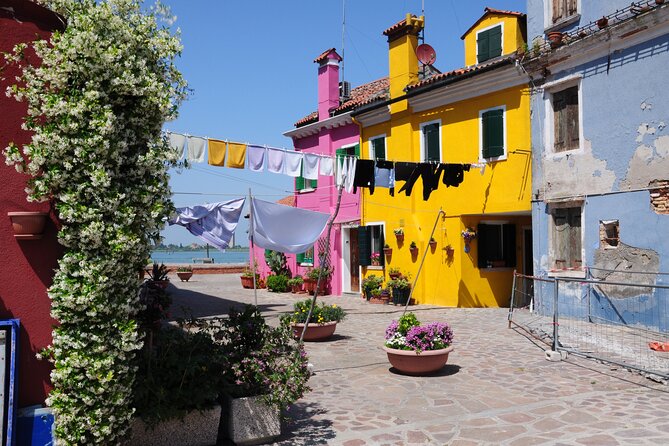 Private Tour Murano and Burano - Stop 2 Burano: lace demonstration plus an island walking tour
