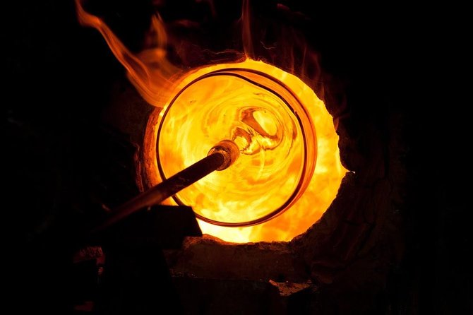 Private tour on Murano Island: discover the art of Artisanal Glassblowing - Why Murano still feels like a workshop, not a stage