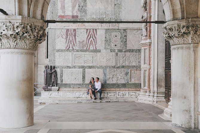Private Vacation Photography Session with Local Photographer in Venice - Dorsoduro Stop: Canal-Backdrops and Street-Scenes That Feel Like Venice