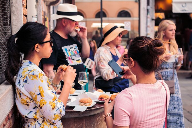 Private Venice Food Tour with Rialto Market Visit - Key highlights you’ll feel fast