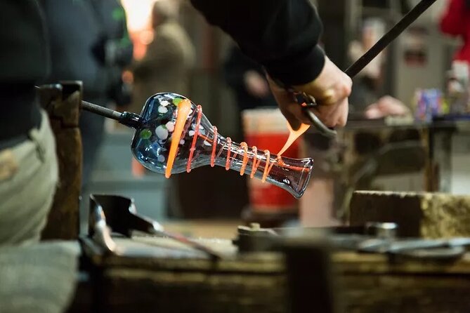 Private Visit to Murano Glass Factory - Master Glassmaker - Unique Pieces - Aperitif, boat comfort, and the bathroom reality