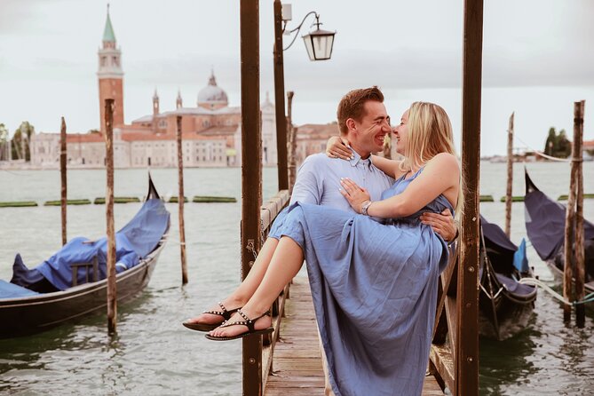 Private Walking and Photography Tour in Venice - Stop 4: Ponte di Rialto and a Food-Focused Neighborhood Walk
