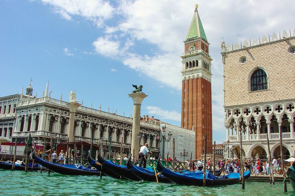 Private Walking Tour in Venice - Rialto Market at the End: Fresh Produce and Local Rhythm