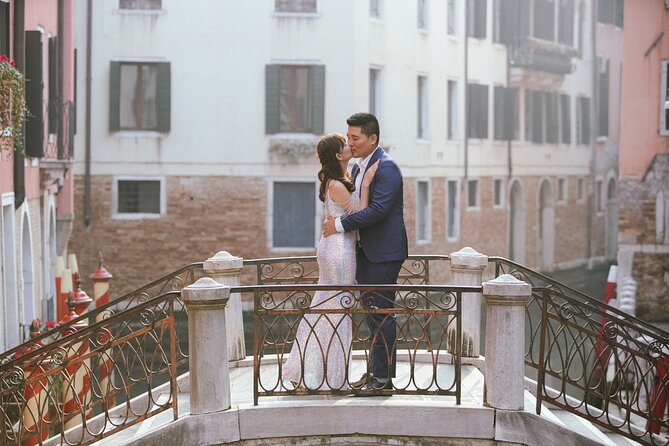 Professional Photoshoot in Venice - Price and value: is $142.42 per person worth it?