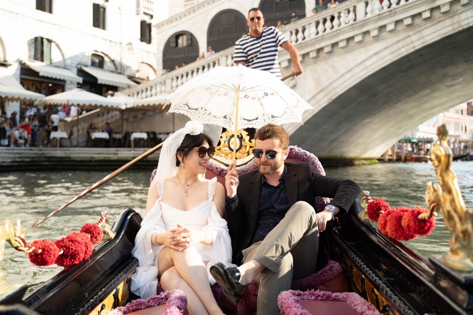 Professional Photoshoot in Venice - Dealing with crowds and harsh light: your real challenge in Venice