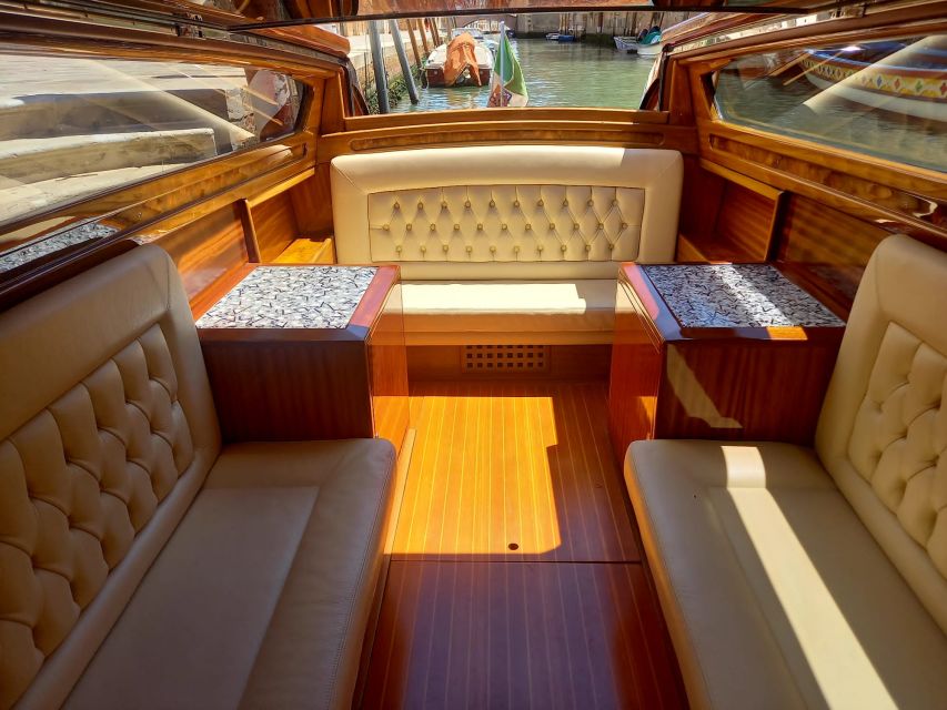 Ravenna Port to Venice with Deluxe Tour by Boat and Gondola - The Gondola Ride: Small Group, Classic Moment