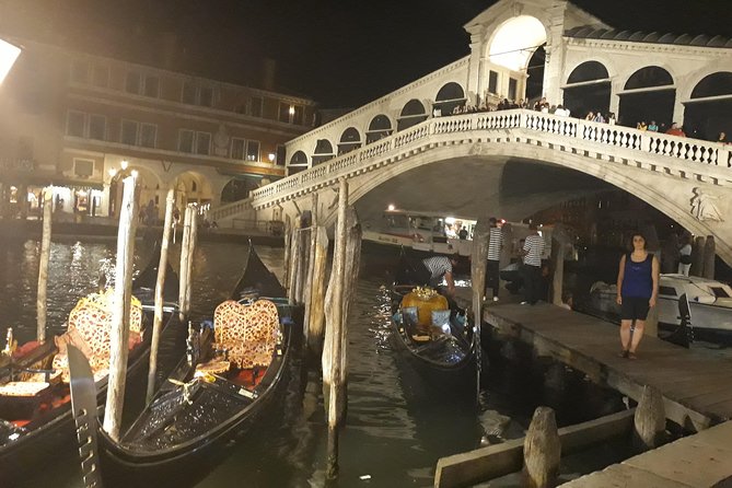 Rialto Market Food and Wine Lunchtime Tour of Venice - Campo Santi Giovanni e Paolo: Finish With a Feeling of Space