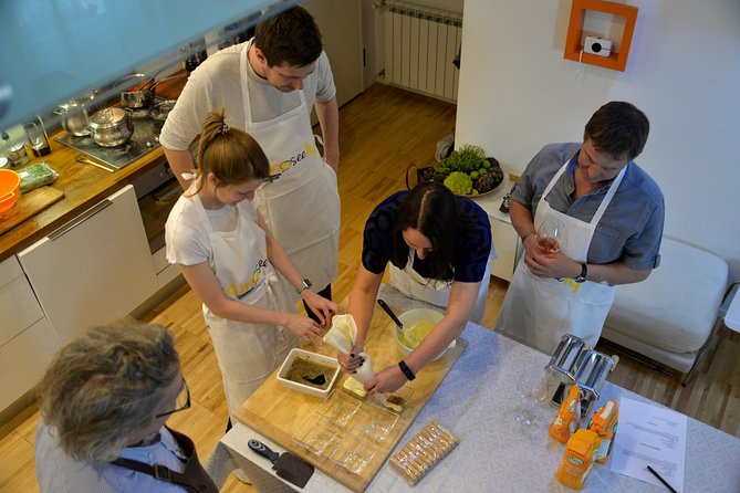 Rialto Market Tour with Hands on Cooking Class, Wine & Tiramisu - Price and value: why $155+ can make sense in Venice