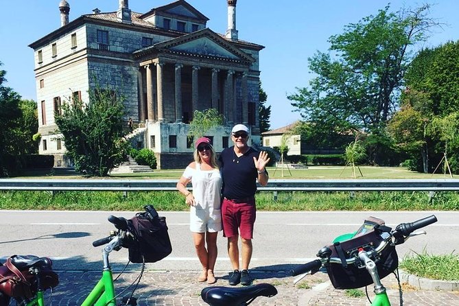 Riviera del Brenta Bike Tour - Getting On and Off Comfortably: What to Wear and Bring