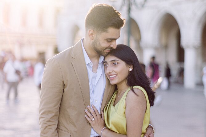 Romantic Photoshoot in Venice - Venice in 1–2 Hours: A private couples photo session that fits real travel days