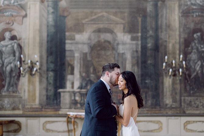 Romantic Photoshoot in Venice - Price and logistics in Venice: what $343.92 buys your two-person group