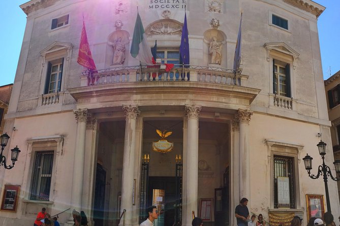 San Marco Pass: Basilica, Doge Pal. & Bell Tower Priority Tickets - The 15-minute VR ride: 8 centuries in a virtual gondola
