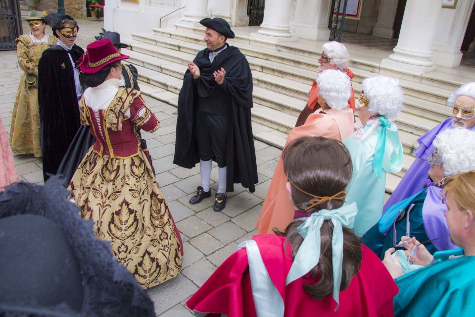 Secrets of Venice Carnival and Life of Casanova Tour - Palazzo Contarini del Bovolo and Campo Santo Stefano: The Venice That Feels Lived-In