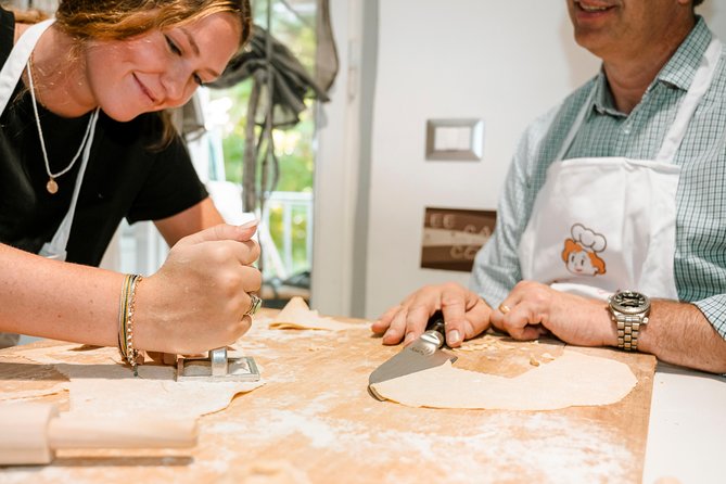 Share Your Pasta Love in a Local’s Home in Venice - Sauce and filling: what’s included, and where participation can vary