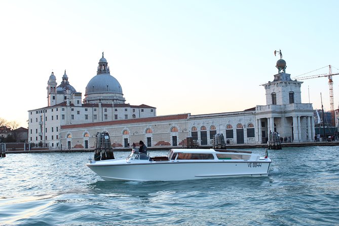 Shared Departure Transfer: Venice Hotels to Venice Train or Bus Station - Central Venice vs Venice Lido Pickup: Pick the Right Starting Point