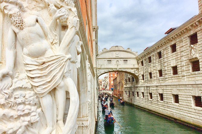 Skip the line Doge's Palace Guided Walking Tour in Venice - The Bridge of Sighs and the new prisons: a story with teeth