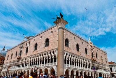 Skip the line Doge's Palace Guided Walking Tour in Venice - Inside Doge’s Palace: courtyard to the Golden Staircase