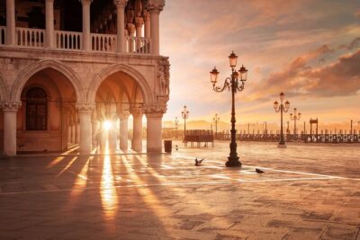 Skip-the-Line: Doge's Palace & St. Mark's Basilica Fully Guided Tour - Doge’s Palace: the Venetian government story you’ll actually remember