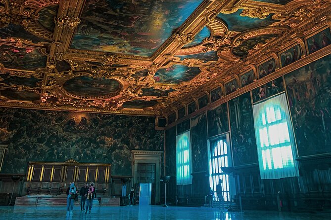 Small-group Doge's Palace Skip-the-line Tour - How the Guide Makes the Palace Click