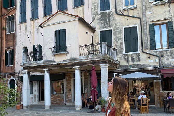 Small Group Tour Historical and Charming Venice Jewish Ghetto - Meet at Campo San Geremia, where the tour begins with a surprise