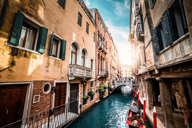 Small Group Tour to Venice departing from Abano Terme - The espresso stop that makes the day feel Venetian