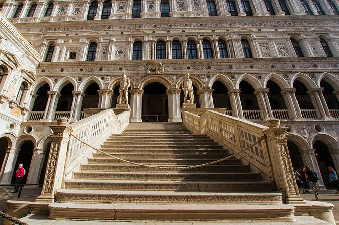 St Mark's Basilica & Doge's Palace with Secret Passages Access - Bridge of Sighs to the New Prisons: justice as architecture