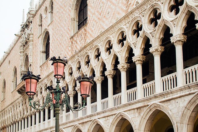 St Mark's Basilica & Doge's Palace with Secret Passages Access - Heat, stairs, and narrow stone passages: plan like a pro