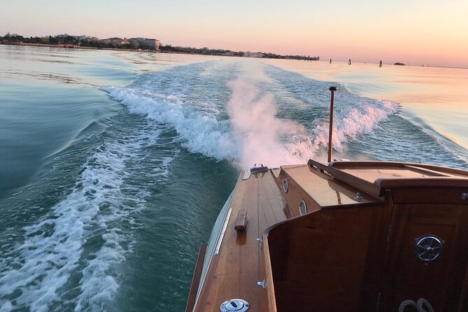 Sweet Molly Venetian Lagoon Boat Tour (4 hours) - Meeting at Zecca Palace: the easy start point you’ll appreciate