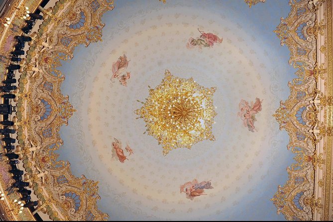 Teatro La Fenice Tour in Venice - Pace and group size: good for short attention spans