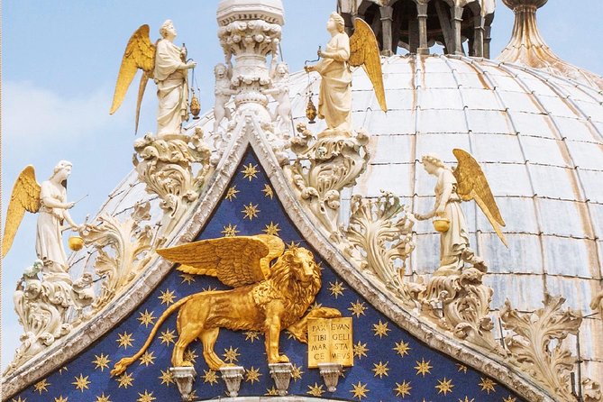 Tour of Venice in Doge's Palace and St Mark's Basilica - St Mark’s Basilica: mosaics, gold, and a fast rhythm
