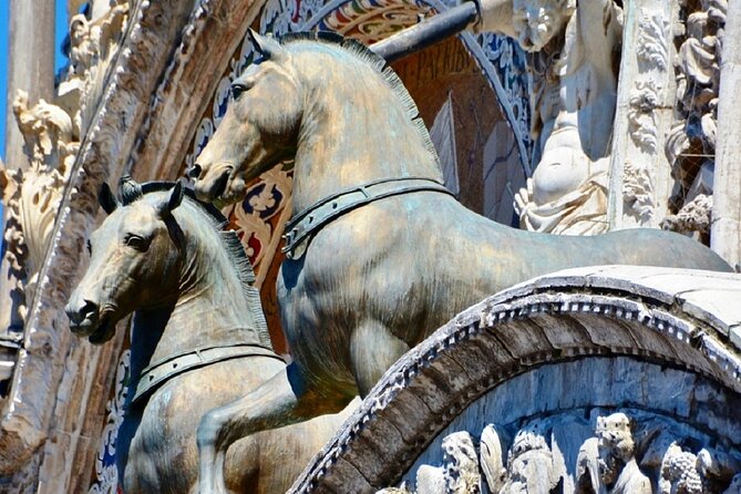 Unusual Perspectives of St Mark's Basilica & optional Pala d'Oro - Meeting point and getting in with minimal stress