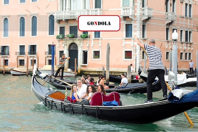 Unusual Venice Walking Tour through Rialto & Gondola Experience - Guides and the English experience: it can be smooth or split