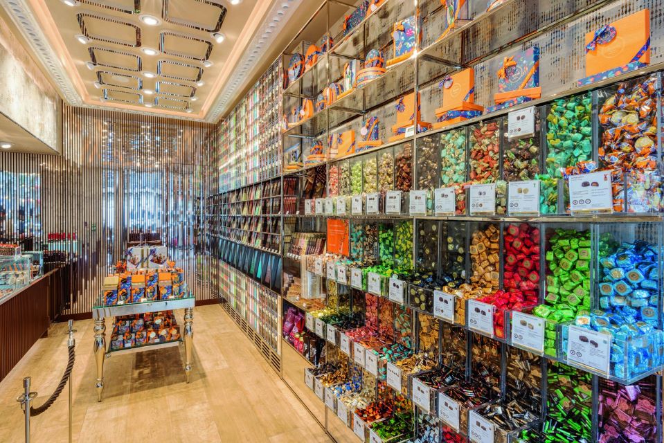 Venchi Rialto: Chocolate Tasting Experience in Venice - Venchi Rialto in Venice’s historic centre: a chocolate break that fits your day