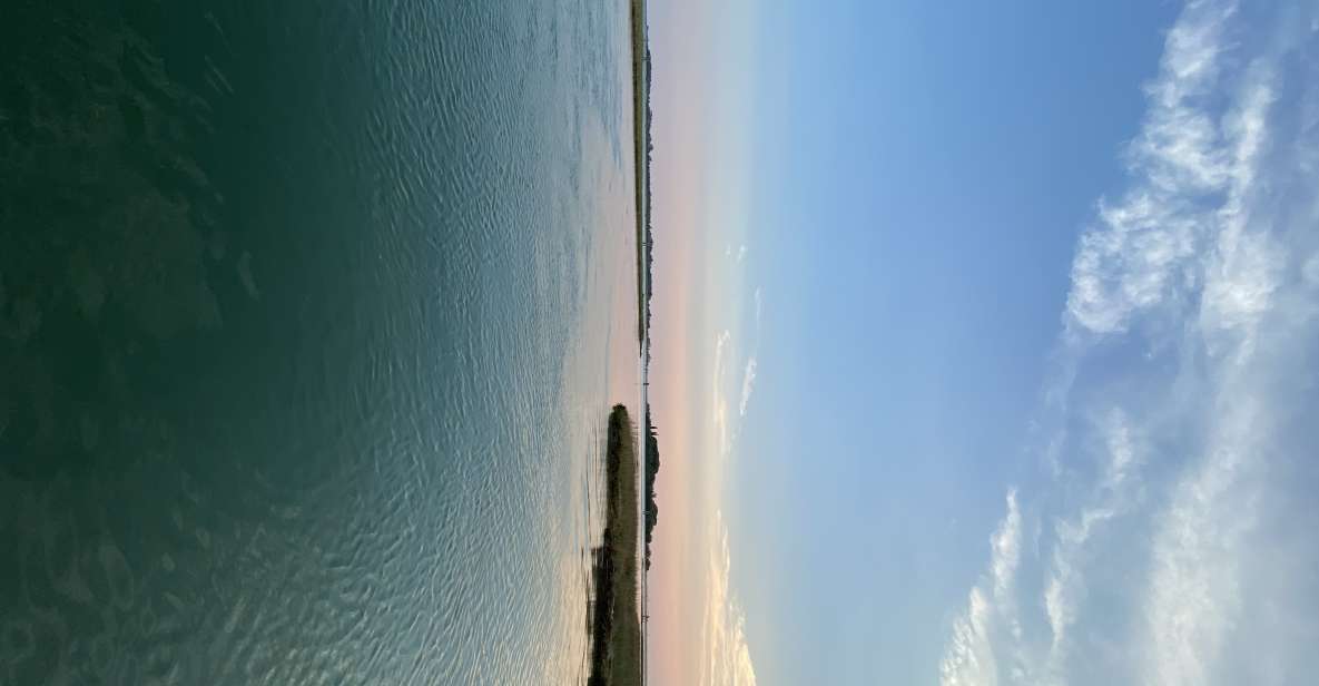 Venezia:Tour con aperitivo al tramonto - The boat ride: wooden comfort and how to enjoy the 2 hours