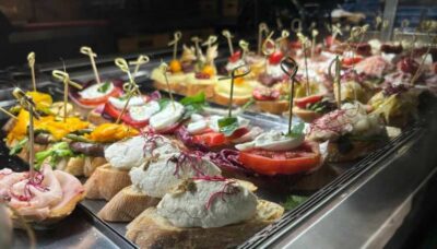 Venice: 10 shades of Cicchetti and Wine - Campo San Giacomo di Rialto: the smart place to start