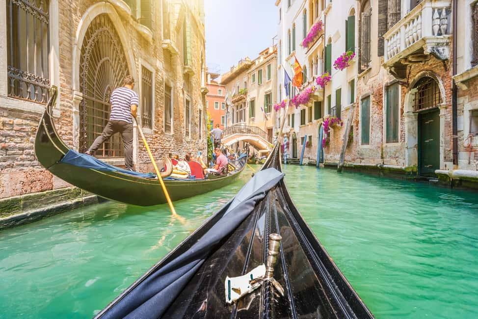 Venice: 30 minutes Enchanting Gondola Ride - Practical Tips for a Smooth Ride in Venice