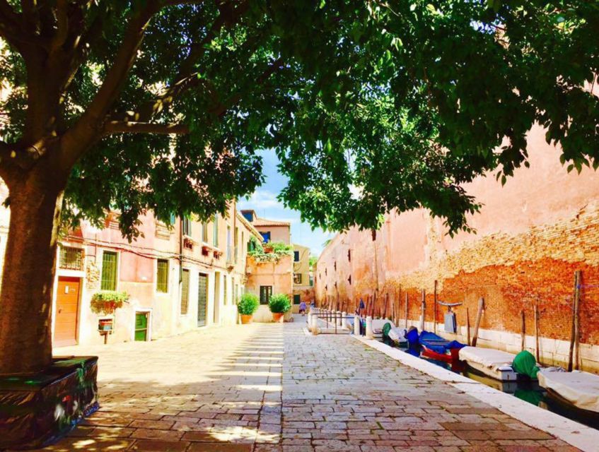 Venice: 4-Hour City Tour with Doge's Palace & Basilica Visit - Who should book this tour, and who should choose something else