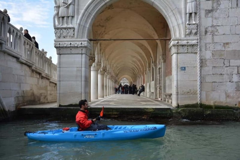 Venice: 60' Quick Kayak Tour of Venice with guide - Why a 60-Minute Venice Kayak Tour Makes Sense