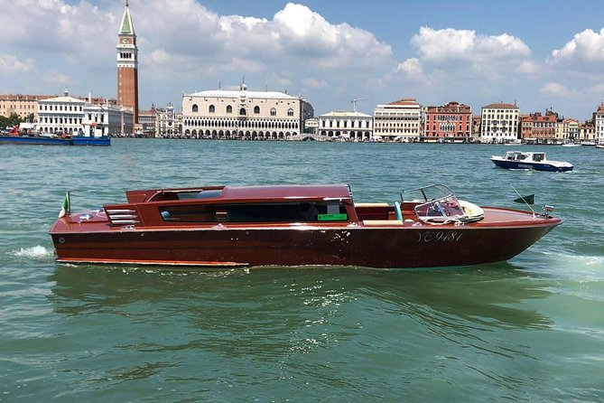 Venice Airport VCE to Venice Hotels Transportation - The car leg: comfort, WiFi, and a hard luggage cap