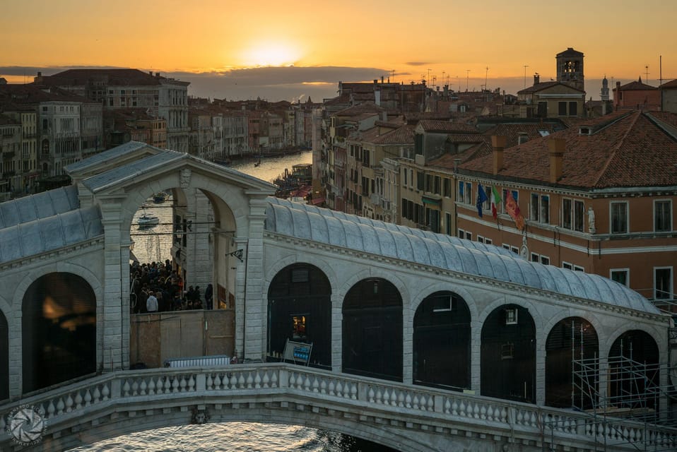 Venice, Bacaro Tour: Food and Wine tasting with Local Guide - How the 75-minute structure really plays out