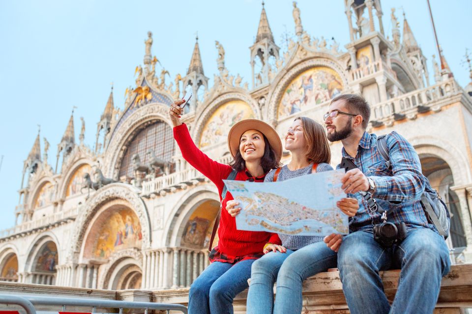 Venice: Basilica and Doge's Palace Tour with Gondola Ride - Who This Tour Suits Best (And Who Might Want a Different Plan)