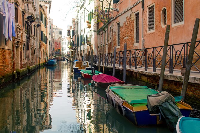 Venice Boat Tour on Grand Canal with Local Guide - Piazza San Marco stop and the short walk rhythm