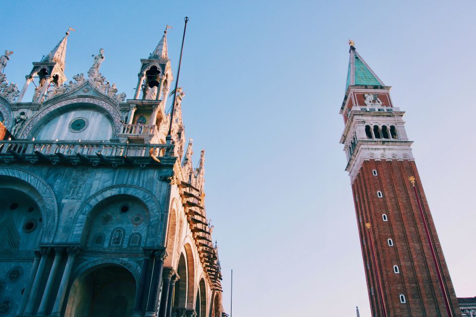 Venice: Byzantine Tour and Skip-the-Line St Mark's Basilica - The Byzantine mosaics experience: how the guide turns art into meaning